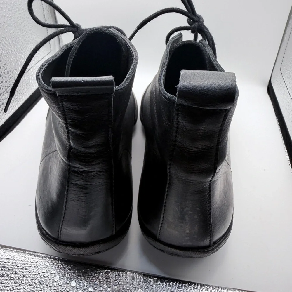 Soleterra men’s black leather lace up ankle boots Size: 7